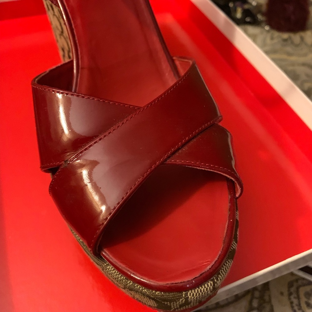 Red coach wedges Carolyn PAtent - Picture 5 of 5